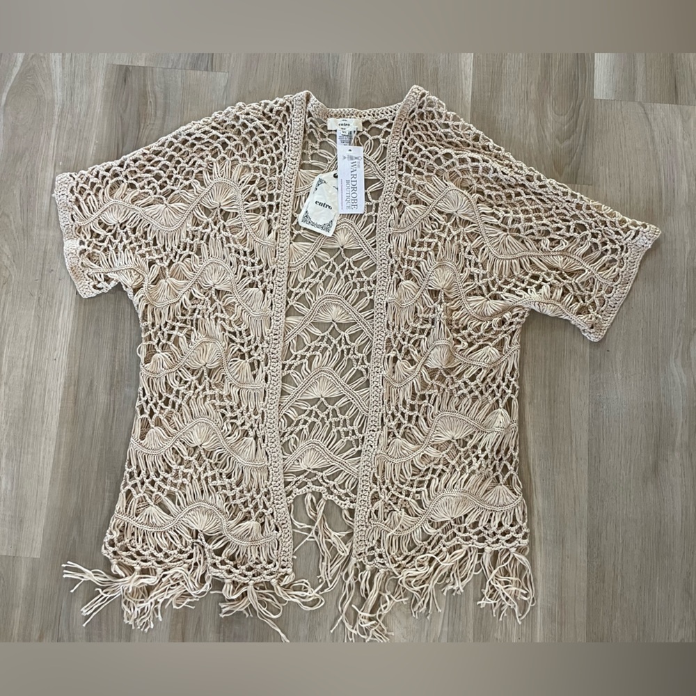 NWT- ENTRO Crocheted Beige Knit Coverup Open Cardigan. Size M/L - Picture 3 of 8